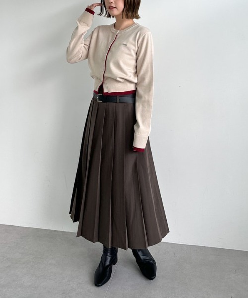 archives(アルシーヴ)の「配色レイヤードニットカーディガン(カーディガン/ボレロ・レディース・ブラウン/アイボリー/ネイビー・MEDIUM)」の18枚目の写真