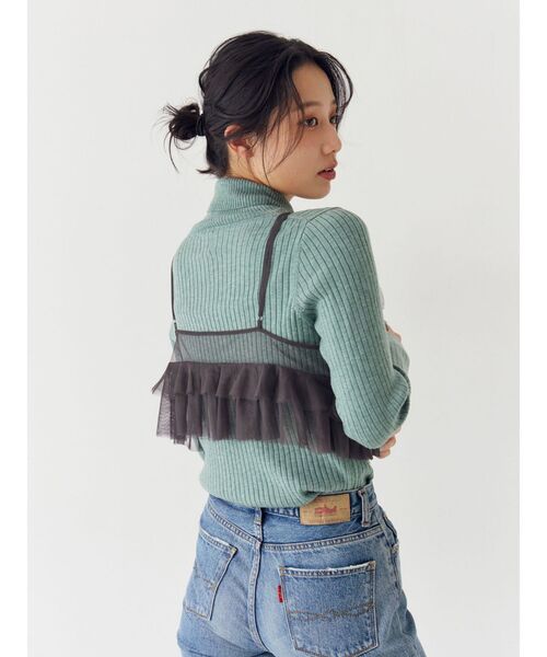 Ungrid（アングリッド）の「チュールデザイントップス（キャミソール・レディース・アイボリー/チャコールグレー・FREE）」の4枚目の写真