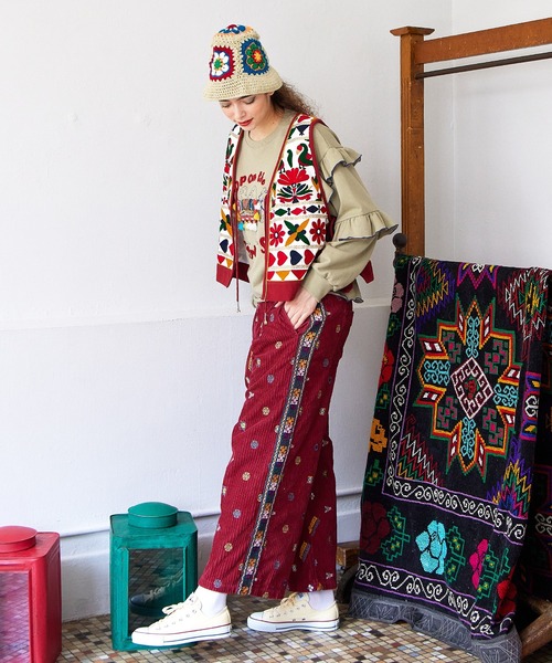 チャイハネ(チャイハネ)の「【チャイハネ】ジャーティコーデュロイ刺繍パンツ(その他パンツ・レディース・ターコイズブルー/ワイン/ホワイト・FREE)」の11枚目の写真