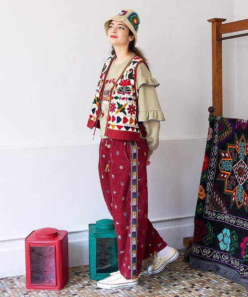 チャイハネ(チャイハネ)の「【チャイハネ】ジャーティコーデュロイ刺繍パンツ(その他パンツ・レディース・ターコイズブルー/ワイン/ホワイト・FREE)」の12枚目の写真