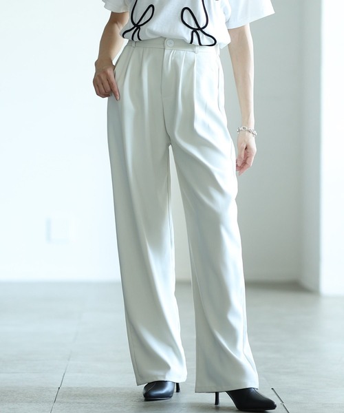 Sawa a la mode(サワアラモード)の「フロントタックワイドロングパンツ(スラックス・レディース・グレー/ピンク/カーキ/ブラック/ホワイト・SMALL/FREE)」の2枚目の写真