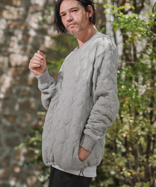 CAMBIO(カンビオ)の「mlt5430-Wave Quilting Bonding Crew Neck Pullover キルティングプルオーバー(A56425cmb)(Tシャツ/カットソー・メンズ・ブラック/ミックスグレー・S/M/L)」の11枚目の写真