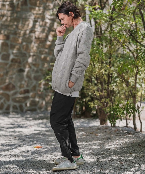 CAMBIO(カンビオ)の「mlt5430-Wave Quilting Bonding Crew Neck Pullover キルティングプルオーバー(A56425cmb)(Tシャツ/カットソー・メンズ・ブラック/ミックスグレー・S/M/L)」の14枚目の写真