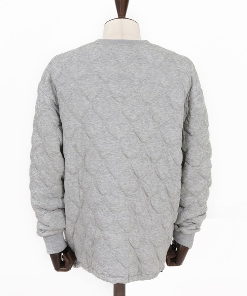 CAMBIO(カンビオ)の「mlt5430-Wave Quilting Bonding Crew Neck Pullover キルティングプルオーバー(A56425cmb)(Tシャツ/カットソー・メンズ・ブラック/ミックスグレー・S/M/L)」の19枚目の写真