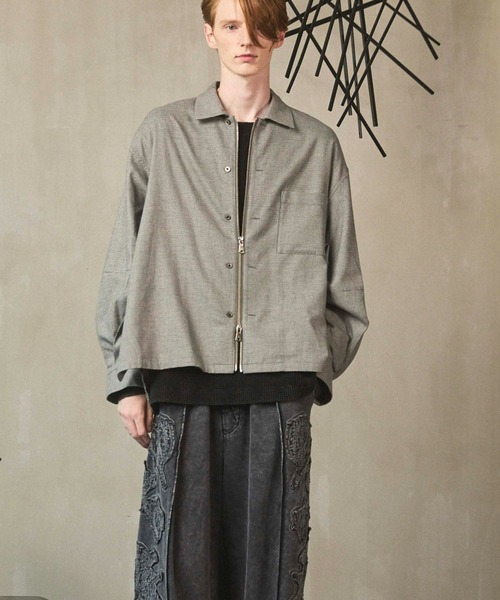 MAISON SPECIAL(メゾンスペシャル)の「《UNISEX》【Italian Dead Stock Fabric】Prime-Over 2way Zip Shirts/プライムオーバー2wayジップシャツ【MAISON SPECIAL/メゾンスペシャル】(シャツ/ブラウス・メンズ・カーキ/ピンク/ダークブラック/グレー/マルチ/アイボリー/チャコールグレー・0/1/2)」の12枚目の写真