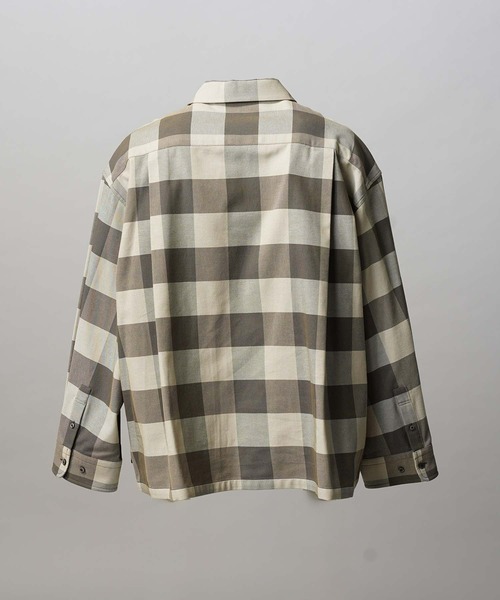MAISON SPECIAL(メゾンスペシャル)の「《UNISEX》【Italian Dead Stock Fabric】Prime-Over 2way Zip Shirts/プライムオーバー2wayジップシャツ【MAISON SPECIAL/メゾンスペシャル】(シャツ/ブラウス・メンズ・カーキ/ピンク/ダークブラック/グレー/マルチ/アイボリー/チャコールグレー・0/1/2)」の21枚目の写真
