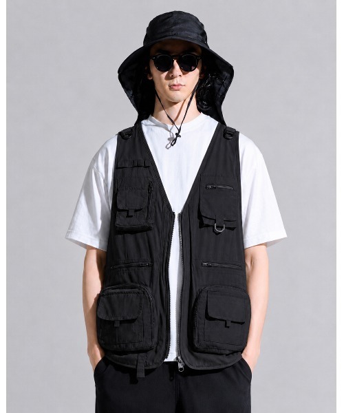 CALIFORNIA OUTFITTERS(カリフォルニア アウトフィッターズ)の「9D7 マルチポケット ユーティリティ ベスト(ベスト・メンズ・ブラック/カーキ・M/L/XL)」の6枚目の写真