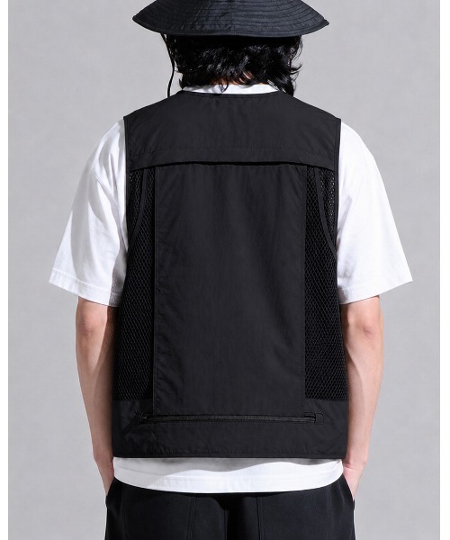 CALIFORNIA OUTFITTERS(カリフォルニア アウトフィッターズ)の「9D7 マルチポケット ユーティリティ ベスト(ベスト・メンズ・ブラック/カーキ・M/L/XL)」の8枚目の写真