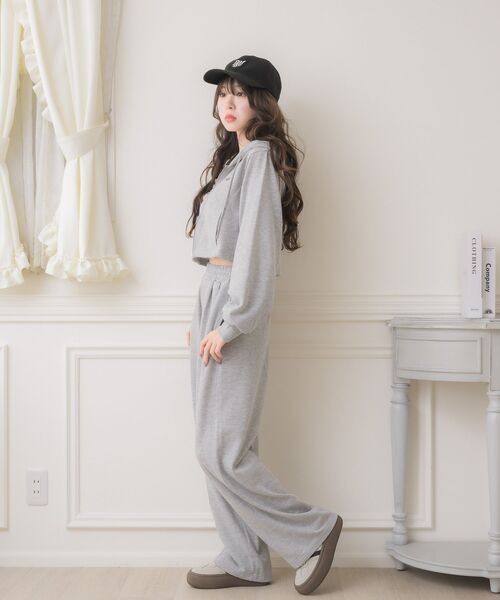 ems excite（エムズエキサイト）の「パーカー＆PTSETUP（パーカー・レディース・ダークグレー/ホワイト系その他/ブラック・FREE）」の9枚目の写真