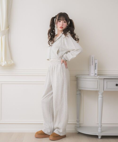 ems excite（エムズエキサイト）の「パーカー＆PTSETUP（パーカー・レディース・ダークグレー/ホワイト系その他/ブラック・FREE）」の17枚目の写真