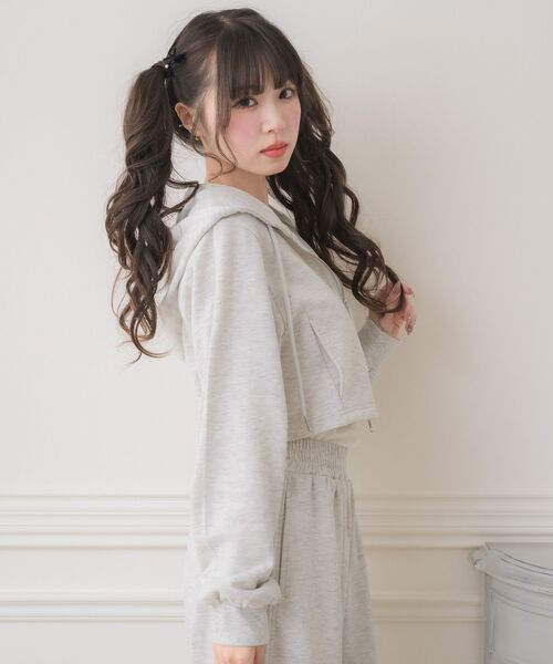 ems excite（エムズエキサイト）の「パーカー＆PTSETUP（パーカー・レディース・ダークグレー/ホワイト系その他/ブラック・FREE）」の19枚目の写真