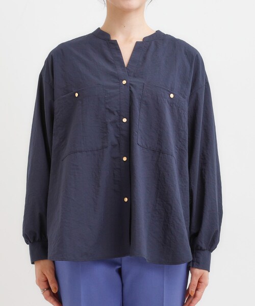 DRESKIP(ドレスキップ)の「【洗濯機可】羽織りにもなる ビックポケットVネックシャツ(シャツ/ブラウス・レディース・ダークブラウン/ネイビー/ライトベージュ・01/02/03/04)」の16枚目の写真