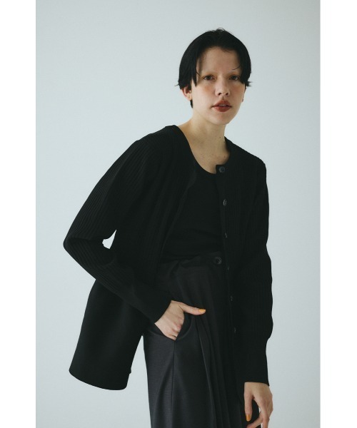 HeRIN.CYE(ヘリンドットサイ)の「3way flare knit tops 3WAYフレアニットトップス(ニット/セーター・レディース・ブラック/ライトブルー/ブラウン・FREE)」の10枚目の写真