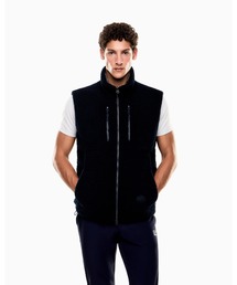 EMPORIO ARMANI EA7（エンポリオアルマーニイーエーセブン）の「<オンライン限定>【エンポリオ アルマーニ EA7】Golf Club リバーシブルジレ ナイロン／テディ風ファブリック（ベスト）」