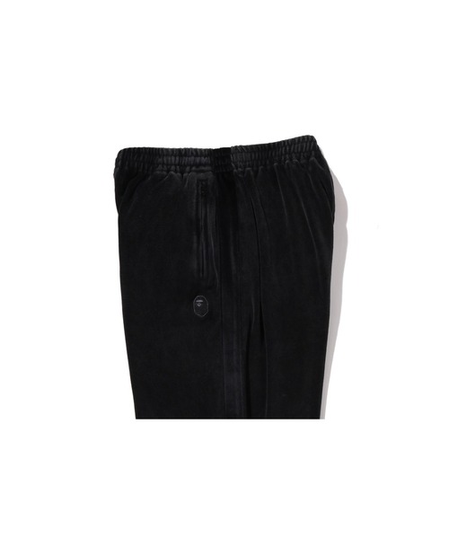 A BATHING APE（アベイシングエイプ）の「SNOW WASH LOOSE FIT TRACK PANTS（その他パンツ・メンズ・ネイビー/ブラック・MEDIUM/XX-LARGE/LARGE/X-LARGE/SMALL）」の5枚目の写真
