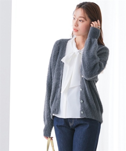 7days Life Styling（セブンデイズライフスタイリング）の「シャギーニットVネックカーディガン<大きいサイズ有>（カーディガン/ボレロ・レディース・チャコールグレー/ライトグレー/ネイビー・S/M/L/LL/3L/4L/5L/6L）」の11枚目の写真