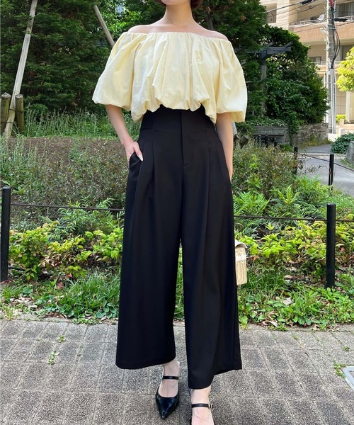 AND COUTURE(アンドクチュール)の「ウエストリブワイドパンツ(その他パンツ・レディース・ブラック/ブラウン/ベージュ・SMALL/MEDIUM)」の1枚目の写真