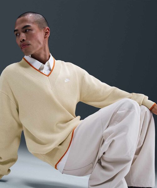 【人気】Nike ナイキ　ニットセーター ナイキ スポーツウェア クラブ メンズ Vネック セーター / Nike