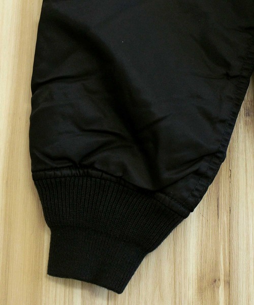 AVIREX（アヴィレックス）の「WASHED MA-1 FLYING TIGERS（MA-1・メンズ・ブラック/セージグリーン・M/L/XL/XXL）」の13枚目の写真