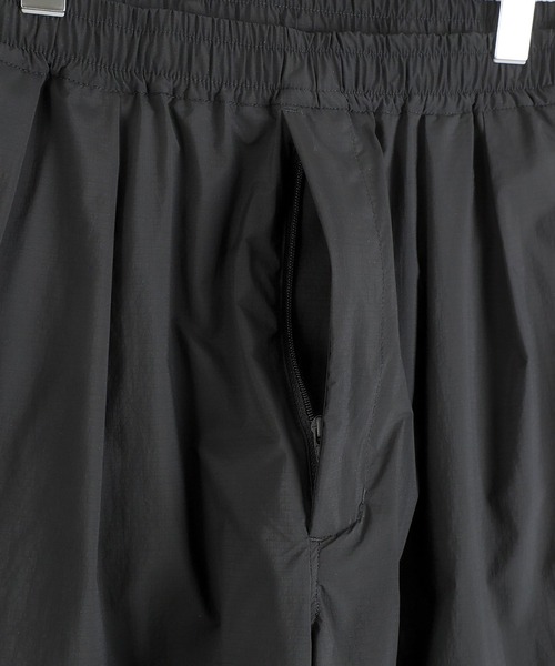 DAIWA PIER39（ダイワピア39）の「DAIWA PIER39 / ダイワ ピアサーティナイン：TECH TRAVEL SHORTS：BP-62025[PIE]（その他パンツ・メンズ・ブラック・S/L）」の4枚目の写真