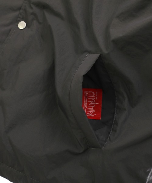 Manhattan Portage（マンハッタンポーテージ）の「Reversible Coach Dowm Jacket TAION（ダウンジャケット/コート・メンズ・チャコールグレー/ネイビー/カーキ/ブラック・X-LARGE/LARGE/MEDIUM/SMALL）」の8枚目の写真