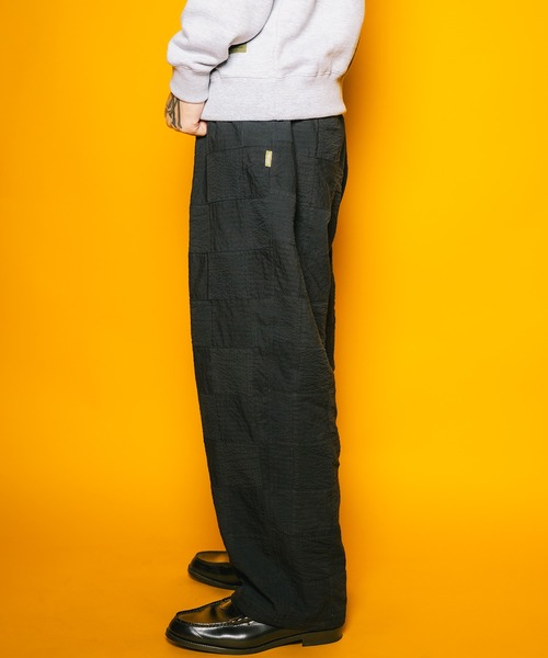 Subciety（サブサエティ）の「Patchwork slacks（スラックス・メンズ・ブラック/ホワイト・SMALL/MEDIUM/LARGE/X-LARGE）」の3枚目の写真