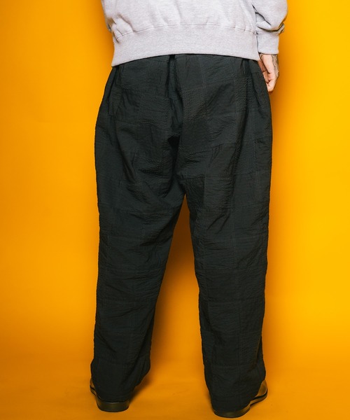 Subciety（サブサエティ）の「Patchwork slacks（スラックス・メンズ・ブラック/ホワイト・SMALL/MEDIUM/LARGE/X-LARGE）」の4枚目の写真