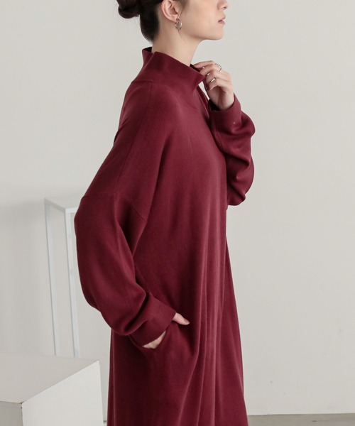 n'OrLABEL(ノアールレーベル)の「【帯電防止】カシミヤタッチニットワンピース(ワンピース・レディース・カーキ/ブラック/グレイッシュベージュ/ワイン・FREE)」の5枚目の写真