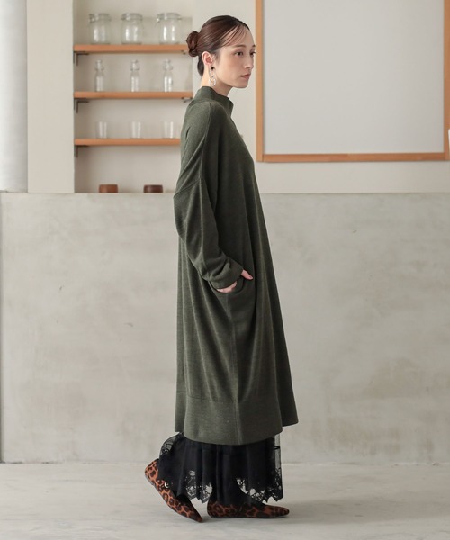 n'OrLABEL(ノアールレーベル)の「【帯電防止】カシミヤタッチニットワンピース(ワンピース・レディース・カーキ/ブラック/グレイッシュベージュ/ワイン・FREE)」の21枚目の写真