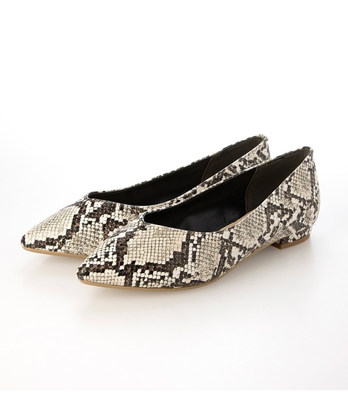 Fin（フィン）の「Vカットフラットシューズ【低反発スポンジ入り】（パンプス・レディース・シルバー/ブラック/パイソン/ゴールド・24cm/23.5cm/23cm/22.5cm/24.5cm）」の12枚目の写真