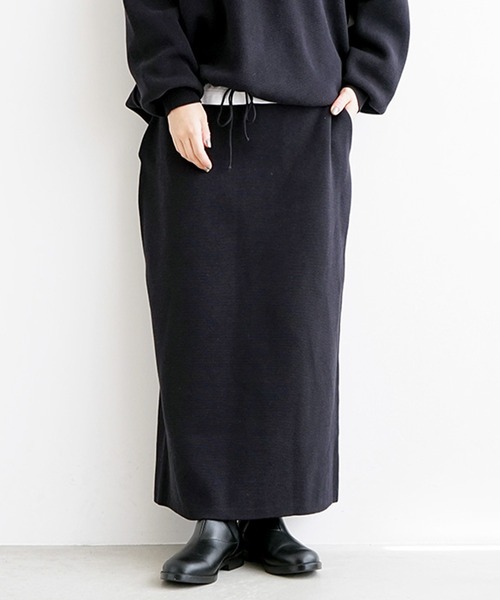 SOLAMONAT(ソラモナ)の「ウエハースニットスカート(スカート・レディース・ブラック/杢グレー/チャコールグレー・L/M)」の1枚目の写真