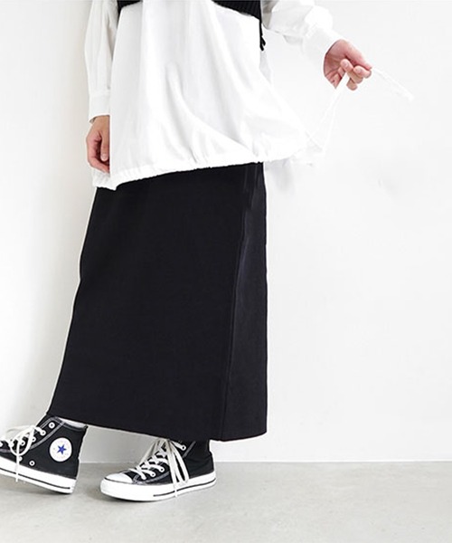 SOLAMONAT(ソラモナ)の「ウエハースニットスカート(スカート・レディース・ブラック/杢グレー/チャコールグレー・L/M)」の4枚目の写真