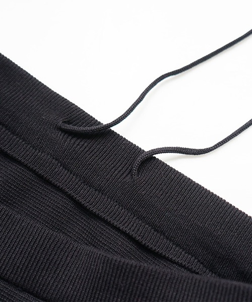 SOLAMONAT(ソラモナ)の「ウエハースニットスカート(スカート・レディース・ブラック/杢グレー/チャコールグレー・L/M)」の11枚目の写真