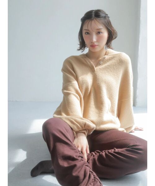 dazzlin（ダズリン）の「【吉田朱里】温感・セラミド加工くしゅくしゅパンツ（その他パンツ・レディース・ブラウン/ブラック・SMALL/MEDIUM/LARGE）」の6枚目の写真