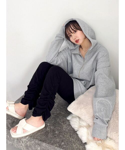 dazzlin（ダズリン）の「【吉田朱里】温感・セラミド加工くしゅくしゅパンツ（その他パンツ・レディース・ブラウン/ブラック・SMALL/MEDIUM/LARGE）」の8枚目の写真