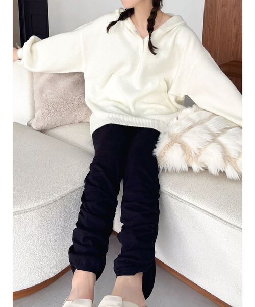 dazzlin（ダズリン）の「【吉田朱里】温感・セラミド加工くしゅくしゅパンツ（その他パンツ・レディース・ブラウン/ブラック・SMALL/MEDIUM/LARGE）」の12枚目の写真