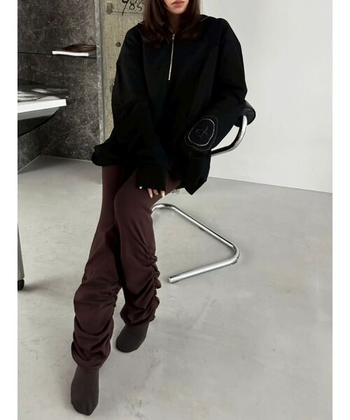 dazzlin（ダズリン）の「【吉田朱里】温感・セラミド加工くしゅくしゅパンツ（その他パンツ・レディース・ブラウン/ブラック・SMALL/MEDIUM/LARGE）」の21枚目の写真