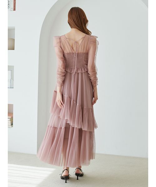 SNIDEL(スナイデル)の「Sustainableティアードチュールドレス(ドレス・レディース・グレー/ピンクベージュ/イエロー・0/1)」の11枚目の写真