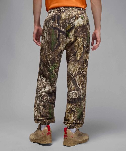 JORDAN BRAND（ジョーダンブランド）の「《セットアップ対応商品》ジョーダン ブルックリン メンズ フリース リアルツリー パンツ / Jordan Brooklyn Men's Fleece Realtree Pants HV1862-222 Medium Olive（その他パンツ・メンズ・オリーブ・S/M/L/XL/2XL）」の10枚目の写真