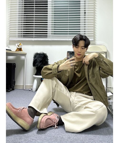 MUSINSA STANDARD（ムシンサスタンダード）の「ベーシック長袖Tシャツ[オリーブ]（Tシャツ/カットソー・メンズ・その他・LARGE）」の6枚目の写真