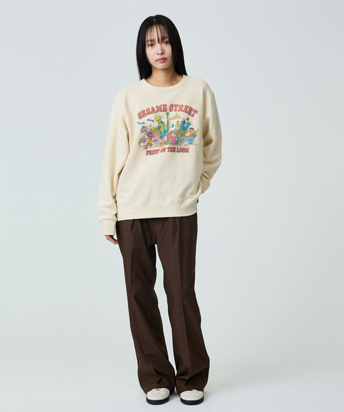 FRUIT OF THE LOOM(フルーツオブザルーム)の「【FRUIT OF THE LOOM】ロングスリーブ甘編み裏毛1/スウェット(Tシャツ/カットソー・メンズ・アイボリー/ブラック・L)」の6枚目の写真