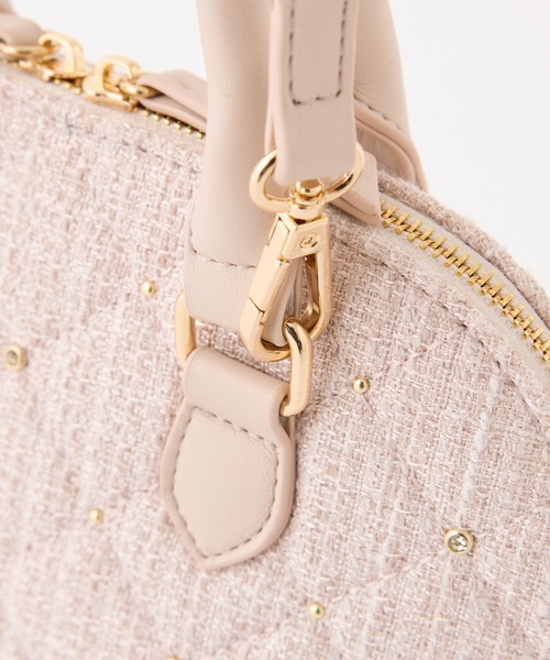 one after another NICE CLAUP（ワンアフターアナザーナイスクラップ）の「【ＨolidayCollection】ビジュースタッズ付きバッグ（ハンドバッグ・レディース・ブラック/ピンクベージュ/サックスブルー/アイボリー・FREE）」の11枚目の写真