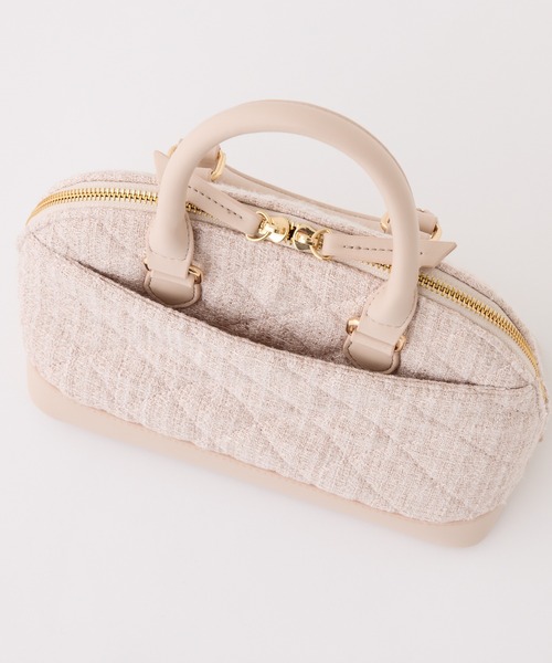 one after another NICE CLAUP（ワンアフターアナザーナイスクラップ）の「【ＨolidayCollection】ビジュースタッズ付きバッグ（ハンドバッグ・レディース・ブラック/ピンクベージュ/サックスブルー/アイボリー・FREE）」の12枚目の写真