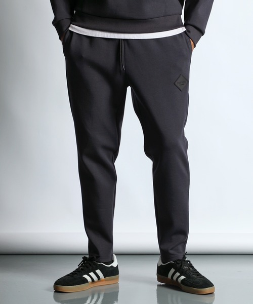 The DUFFER of ST.GEORGE(ザダファーオブセントジョージ)の「〔BLACK LABEL〕"SORONA" CLUB PANTS:セットアップ ダンボールニット テーパードパンツ(スウェットパンツ・メンズ・グレー/ライトグレー/ブラック・X-LARGE/LARGE/MEDIUM/SMALL)」の19枚目の写真