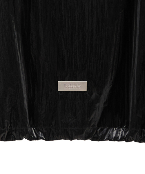 ROCKCAKE(ロックケーキ)の「Coated Crop Hoodie Jacket - Black(ナイロンジャケット・レディース・その他・SMALL)」の6枚目の写真