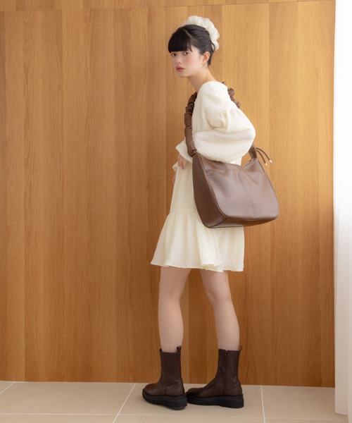 REMOON（リムーン）の「シャーリングショルダーバッグ（ショルダー 