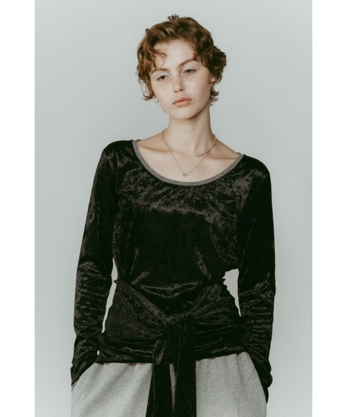 Knuth Marf（クヌースマーフ）の「2way front-cross velour top（Tシャツ/カットソー・レディース・ブラック/カーキ/ブラウン・FREE）」の9枚目の写真