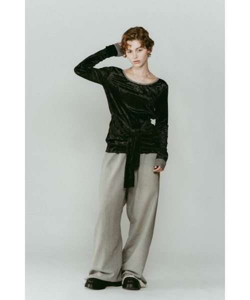 Knuth Marf（クヌースマーフ）の「2way front-cross velour top（Tシャツ/カットソー・レディース・ブラック/カーキ/ブラウン・FREE）」の10枚目の写真