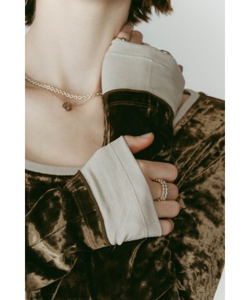 Knuth Marf（クヌースマーフ）の「2way front-cross velour top（Tシャツ/カットソー・レディース・ブラック/カーキ/ブラウン・FREE）」の20枚目の写真