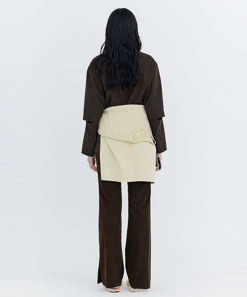 WNDERKAMMER（ブンダーカンマー）の「コーデュロイセミブーツカットパンツ_ブラウン（その他パンツ・レディース・その他・X-SMALL/SMALL/MEDIUM）」の3枚目の写真